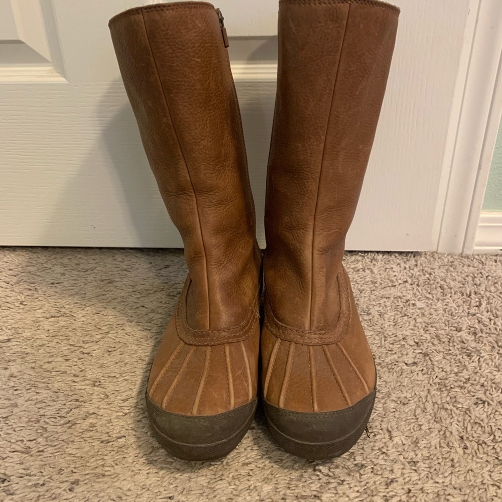 Ugg waterproof leather boots